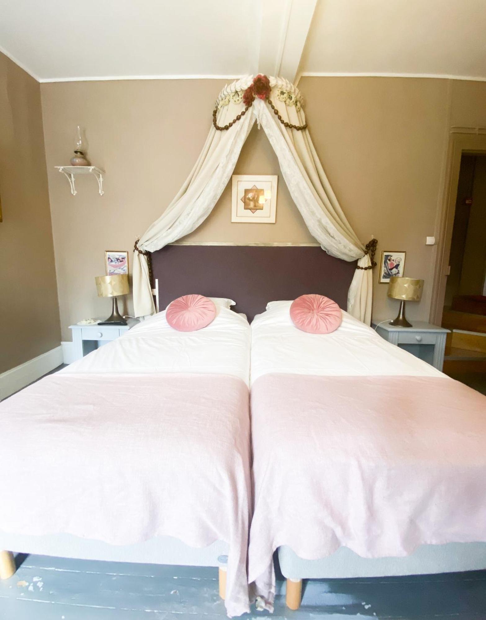 Chambres D'Hotes La Villa Alienor Les Andelys Ngoại thất bức ảnh