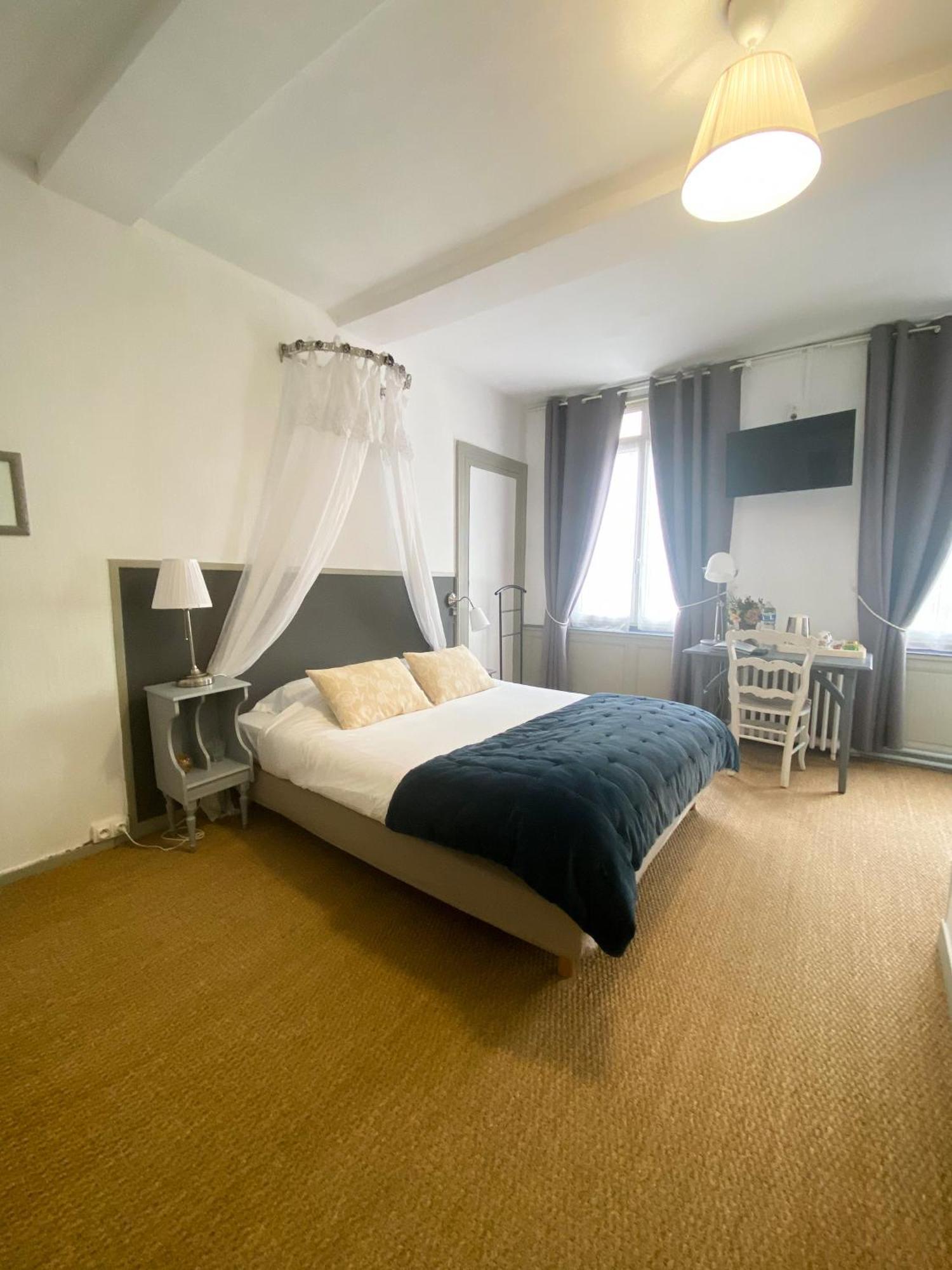 Chambres D'Hotes La Villa Alienor Les Andelys Ngoại thất bức ảnh