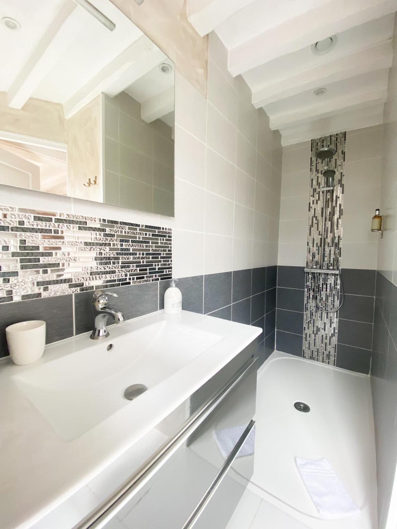 Chambres D'Hotes La Villa Alienor Les Andelys Ngoại thất bức ảnh