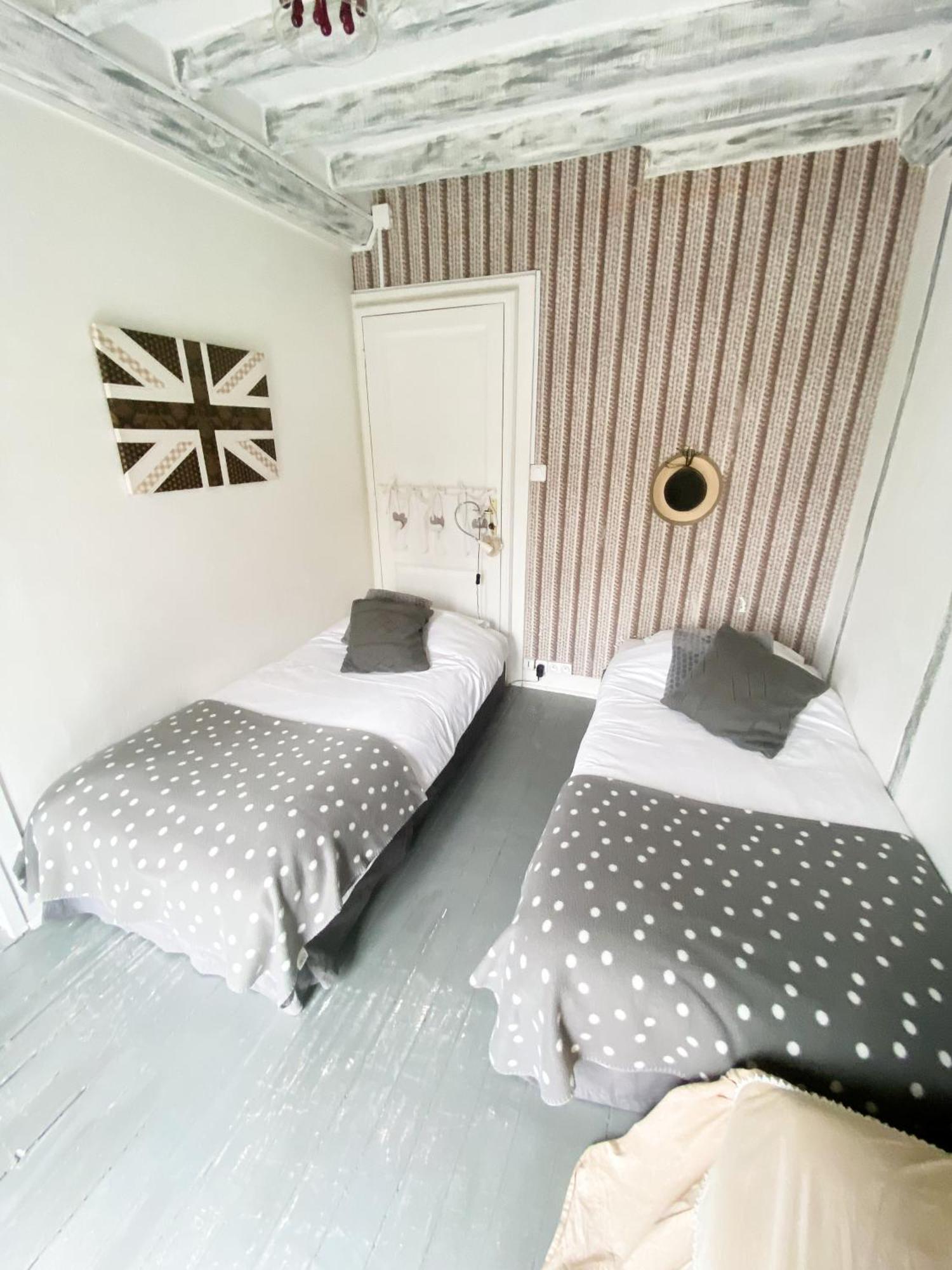 Chambres D'Hotes La Villa Alienor Les Andelys Ngoại thất bức ảnh