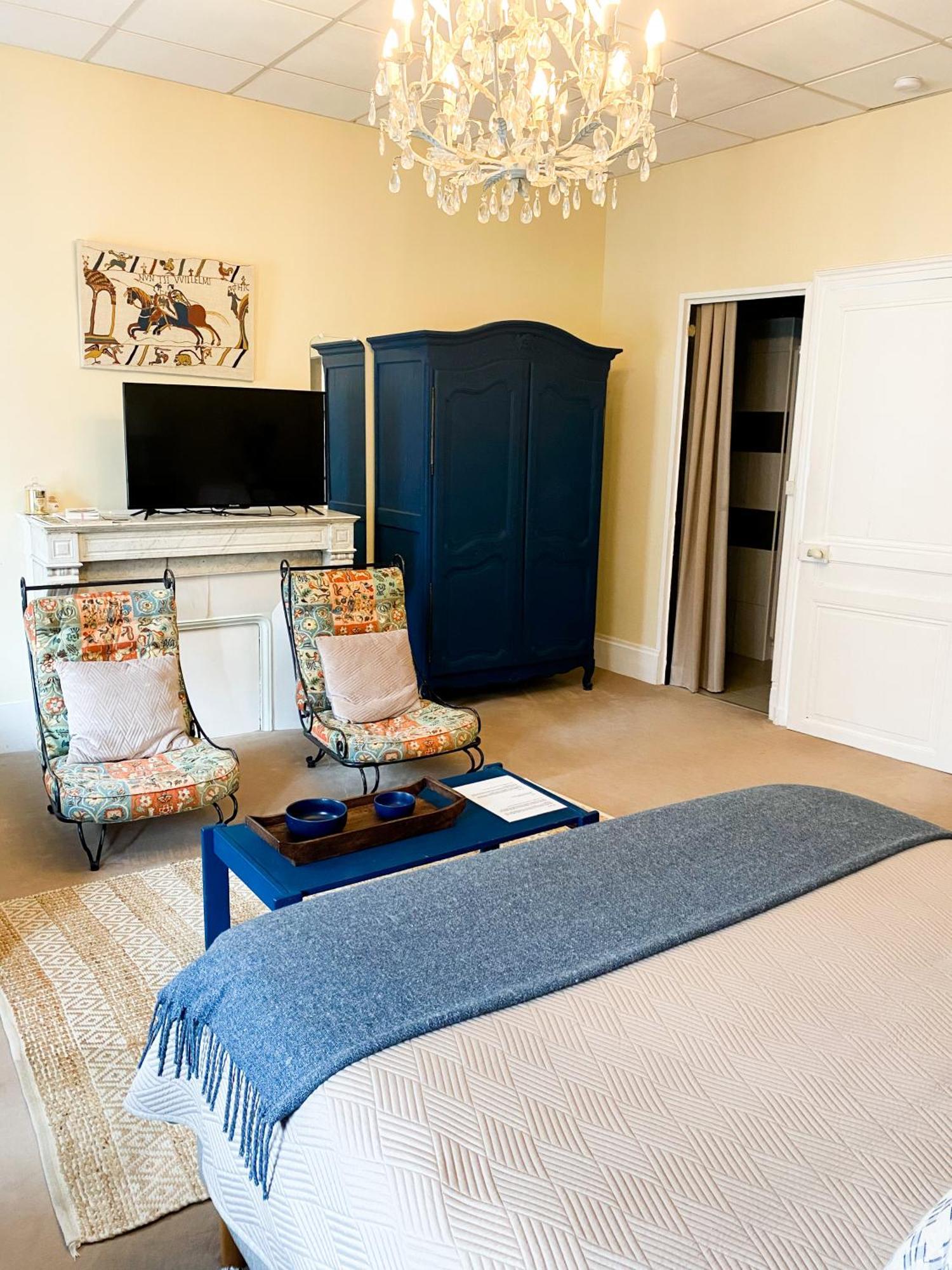 Chambres D'Hotes La Villa Alienor Les Andelys Ngoại thất bức ảnh