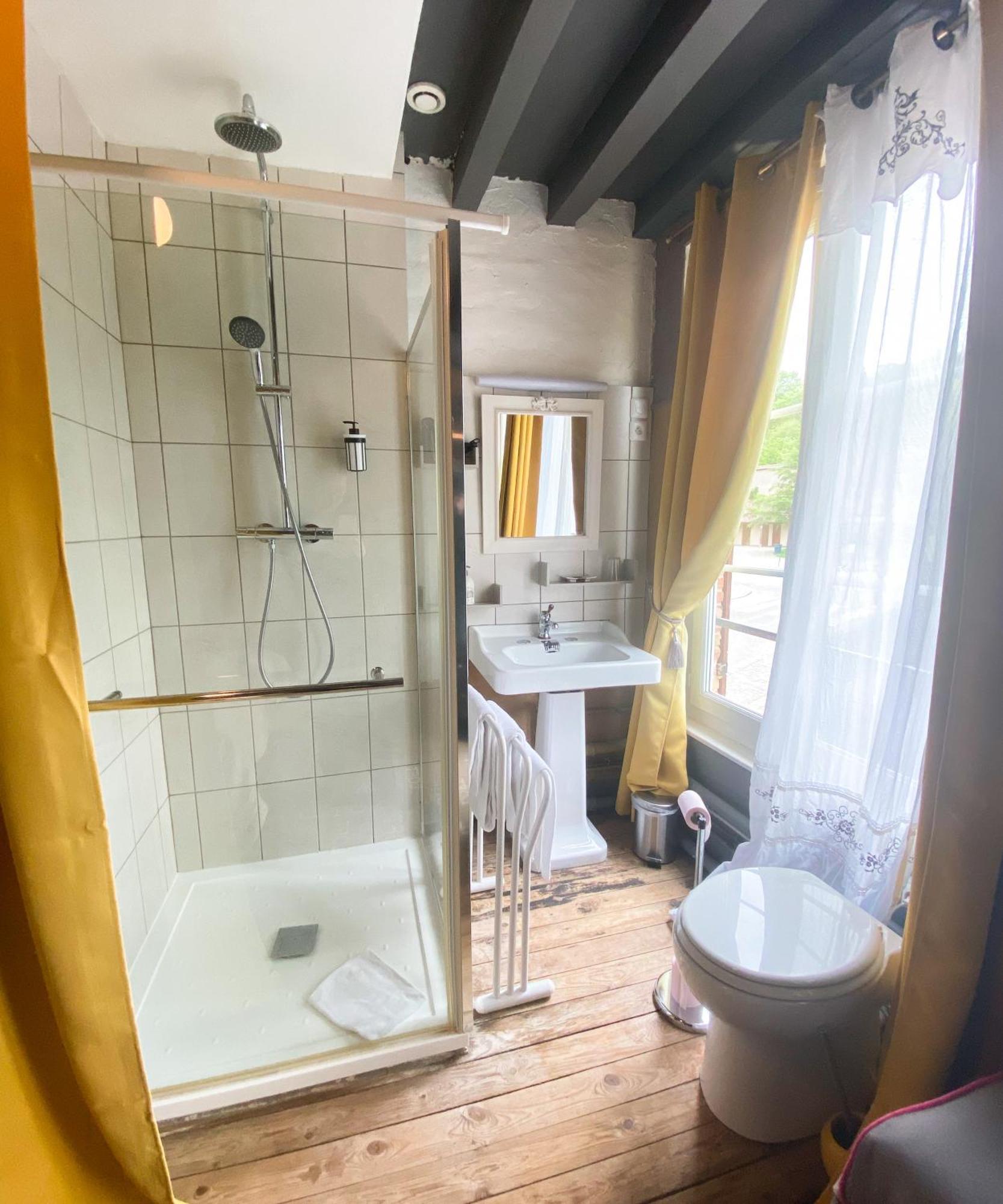 Chambres D'Hotes La Villa Alienor Les Andelys Ngoại thất bức ảnh